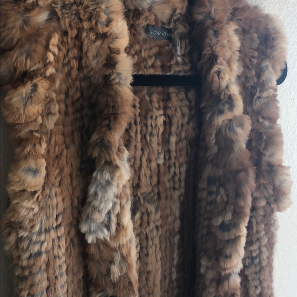 Real Rabbit Fur Vest - Picture 2 of 7